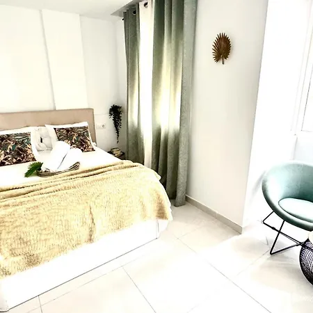 Διαμέρισμα Luxury Bahia Sea Views By Deihu Experiences *