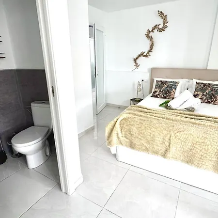 Διαμέρισμα Luxury Bahia Sea Views By Deihu Experiences *